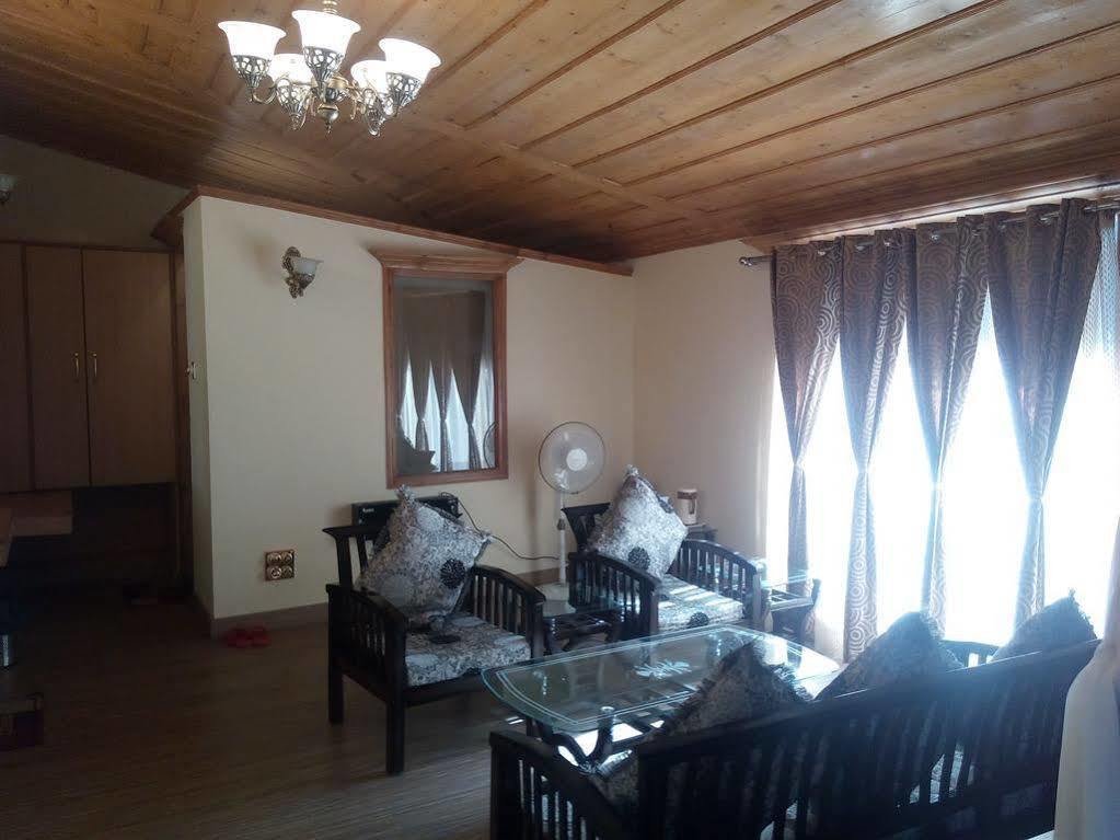 Torrentium Lodge Шимла Экстерьер фото